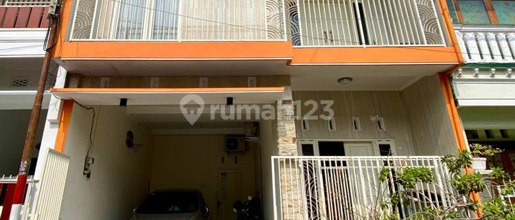 Dijual Rumah 2 Lantai Furnish Di Griya Shanta Dekat Kampus Brawijaya Malang 1