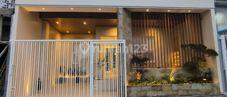 Dijual Rumah Bergaya Industrial Full Furnish Di Sukun Kota Malang 1