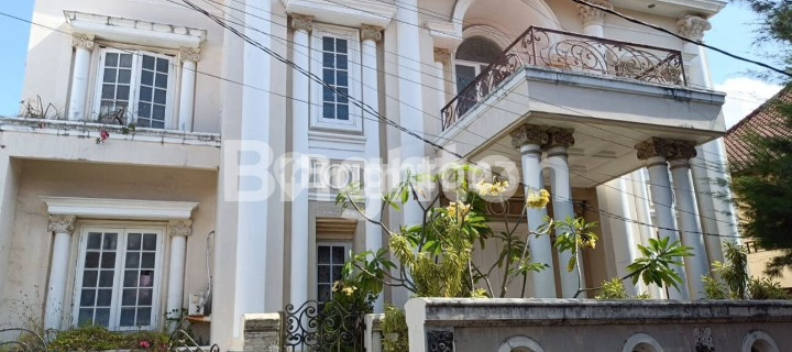 Rumah Disewakan di Kuta 1