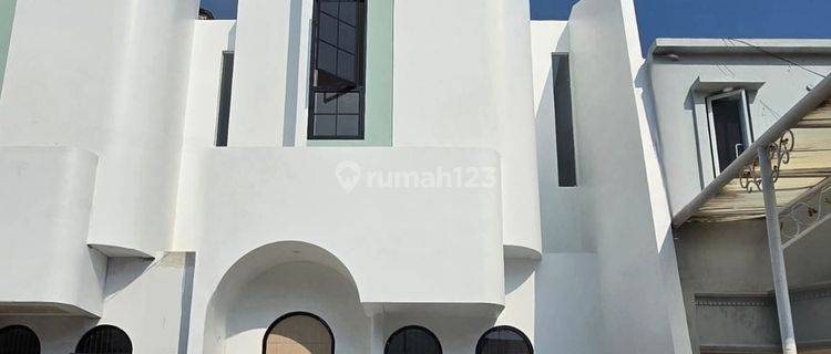 Rumah Baru Design Santorini Siap Huni Di Jual Murah 1