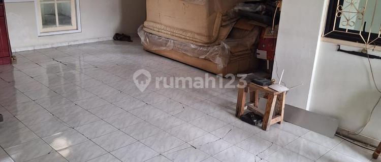 2-Storey House SHM Cheap for Sale Ready to Occupy 1