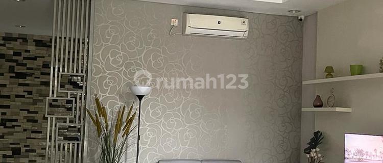 2-story house in BSD, furnished, renovated, move-in ready, for quick sale. 1