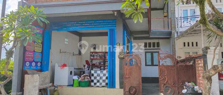 3-Story House + Shop in Dauh Peken Tabanan, Strategic Location &amp; Complete Legality | Prpt23 1