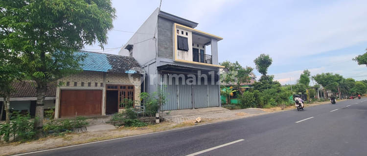 Mentoro Soko Tuban 2-Story Shop House Near University 1
