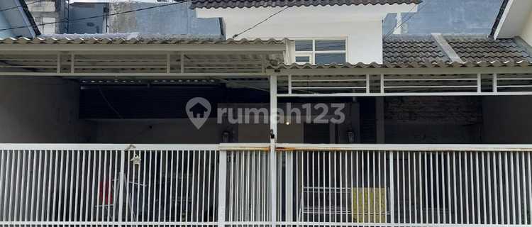 Dijual Via Lelang Rumah 1,5Ltperum Royal Paka Residence Gn Anyar Surabaya 1