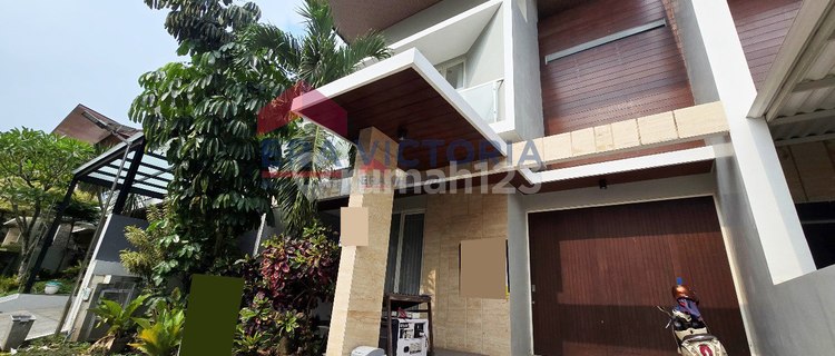 Luxury House Strategic Location Ijen Malang City 1