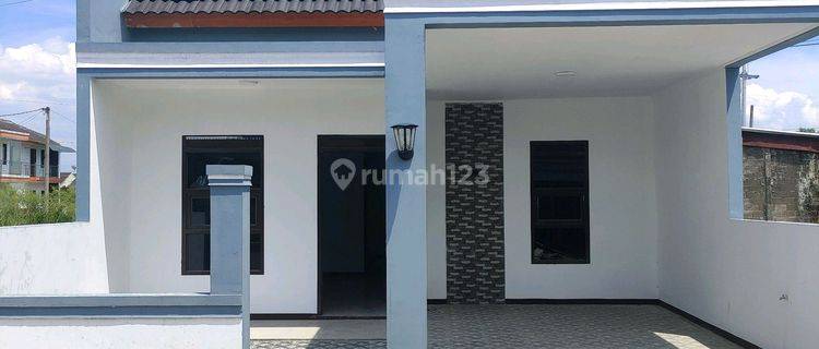 Di Jual Rumah Siap Huni Lokasi Di Pinggir Jalan Raya Provonsi 1