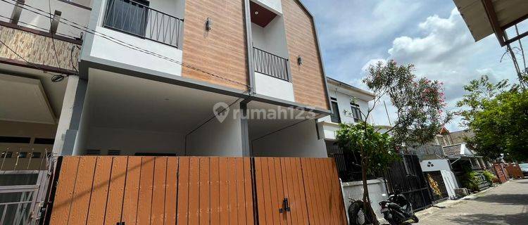 Rumah Minimalis Modern Siap Huni Full 2 Lantai Poris Indah 1