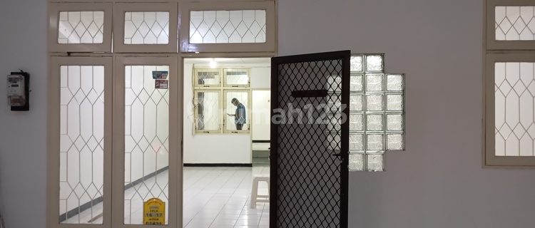 For Rent: 1.5-Story House, Fully Renovated, Move-In Ready, Cemara Banjar Wijaya. 1