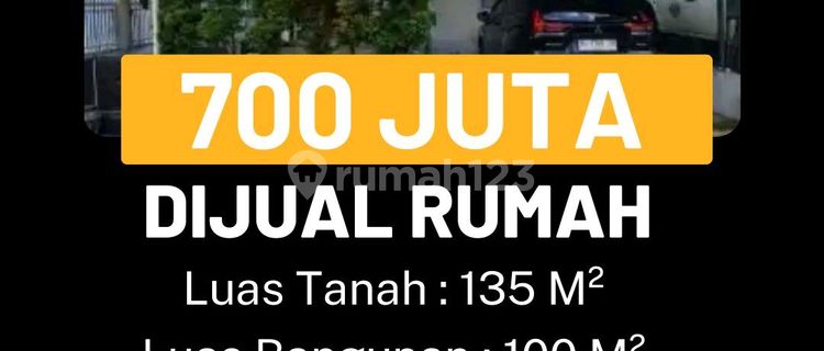 For Sale, Move-In Ready House in Puri Mayang Housing Complex 1