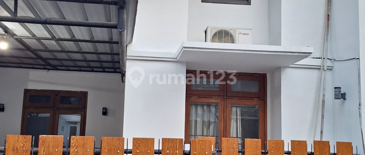 Rumah Cantik Bsd Nusaloka, Siap Huni, Dekat ke Sekolah, Pusat Bisnis, Pasmod,Sertifikat SHM 1