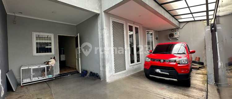 Dijual Rumah 3 Lantai Fully Furnish di Jakarta Pusat 1