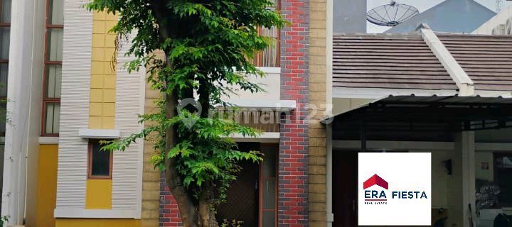 For Sale / For Rent House In Grand Wisata 1