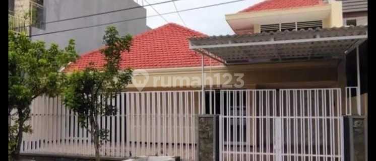 Rumah Jemur Andayani Bersih Terawat Siap Huni Dekat Jemursari, Sekolah Petra, Rungkut Industri, Kutisari, Ubaya Tenggilis, Margorejo, A Yani, Tengah Kota 1