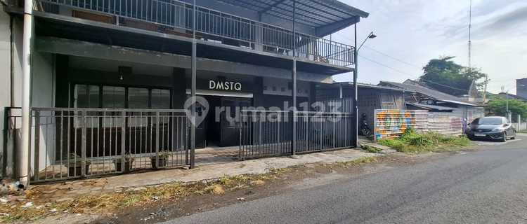 Business Space Ideal for 2-Story Cafe, Strategic Location in Bugisan Area 1