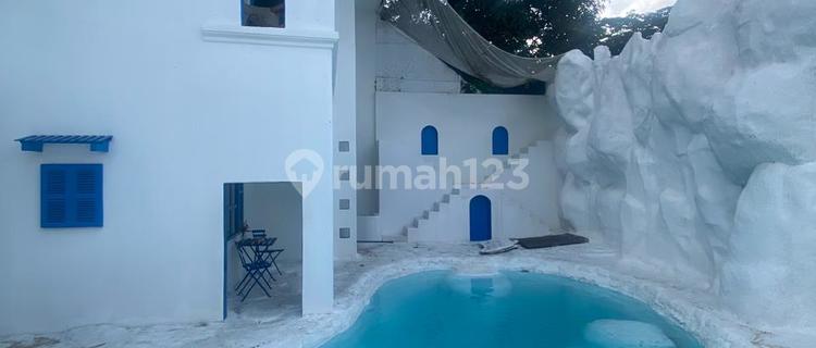 Rumah Studio Indah Lokasi Strategis Ada Swimming Pool di Kemang, Jakarta Selatan 1