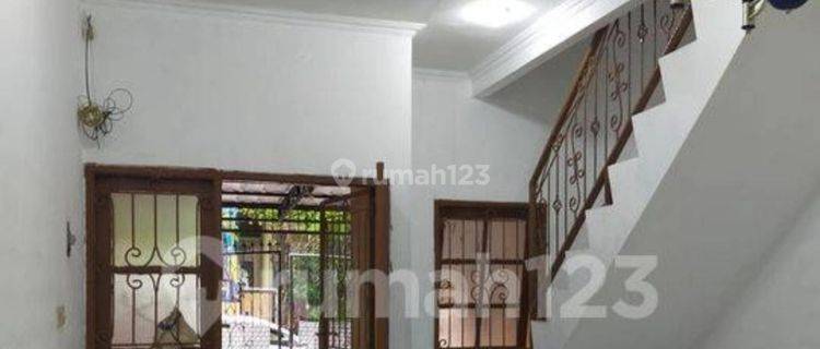 Rumah Budi Indah Depan Bizzpark Daan Mogot 1