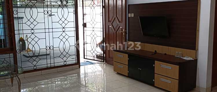 Affordable Ready-to-Occupy Comfortable 1-Story House in Batununggal, Bandung 1