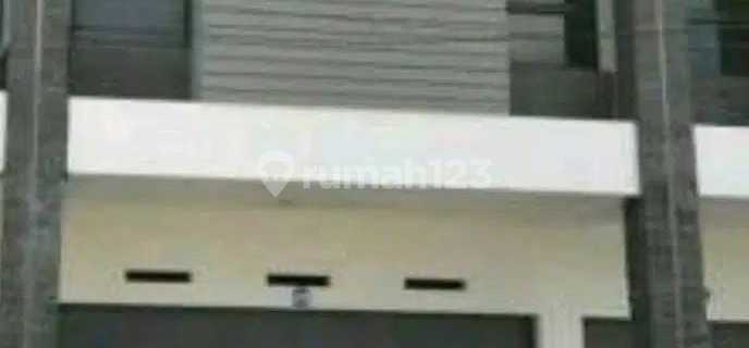 For Sale: Shop House in Batununggal Indah, Good Condition 1