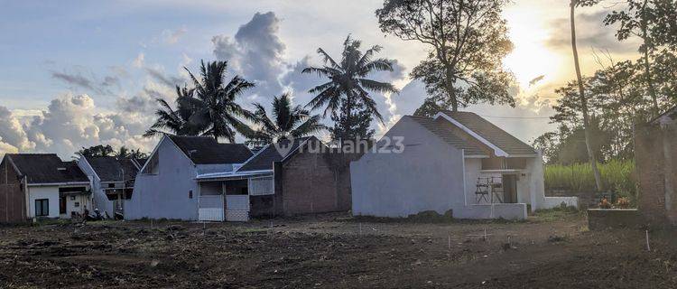 Dijual Tanah Sekitaran Dispenduk SHM Siap Bangun 1