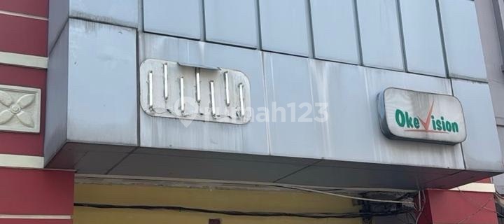 Leased 3-Storey Shop House, Hz Mustofa Bagus 1