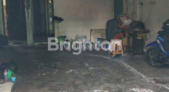 Rumah nol jalan raya Banyu Urip  1