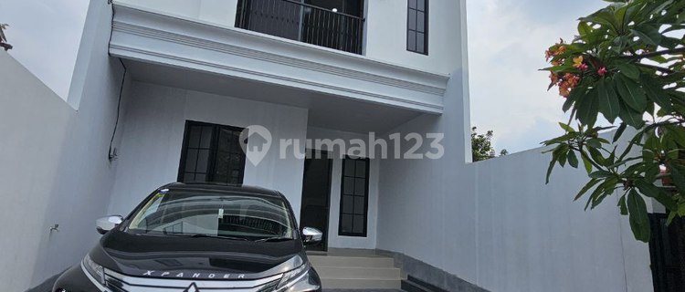 Rumah Baru Dalam Kompleks Perumahan Cipinang Muara Jakarta Timur 1