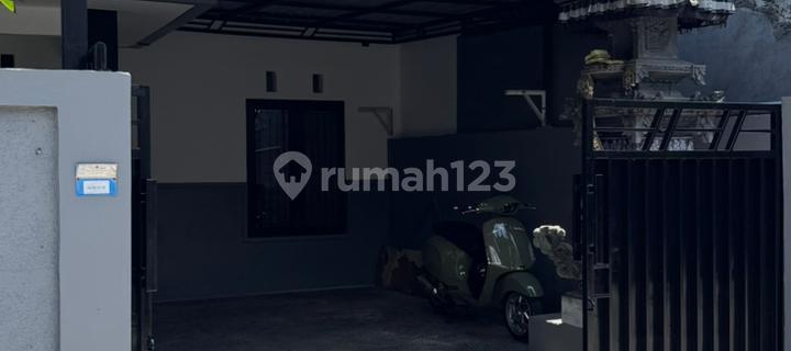 MINIMALIST HOUSE FOR SALE - MOVE-IN READY - STRATEGIC LOCATION IN NORTH AYANI, NORTH DENPASAR (HDK) 1