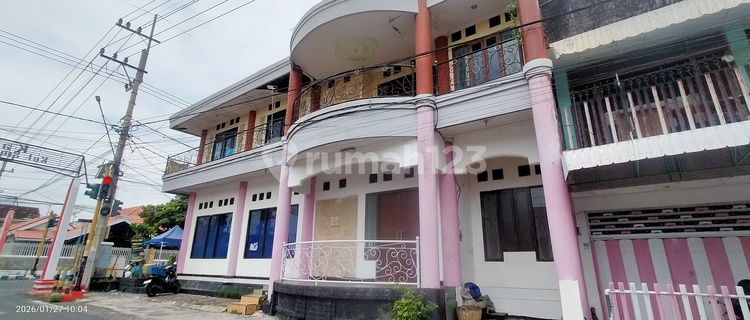 For Sale Strategic Shop House in the Center of Banyuwangi City 1