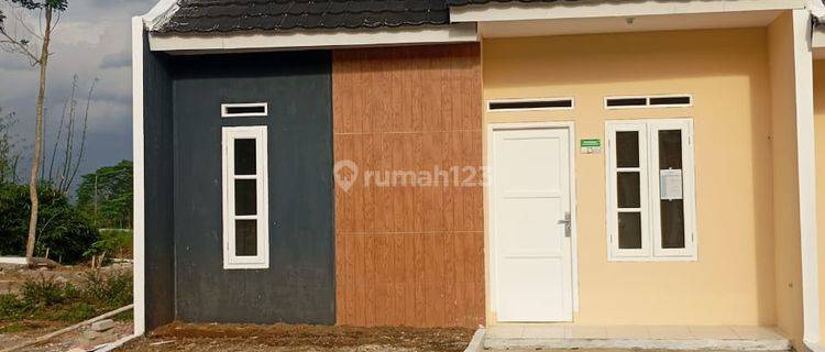 Rumah Minimalis Aman Dan Nyaman Dengan Pemandangan Indah 1