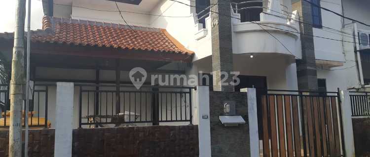 2-Story House Ready to Live In, Newly Renovated in Puri Gading 1