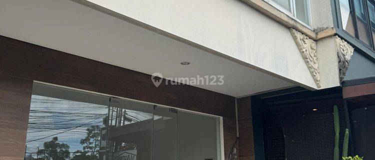 Dijual Ruko 3 Lantai di Sanur 1