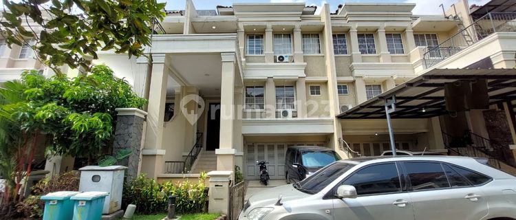 Rumah 2 Lantai Siap Huni di Gading Grande, Kelapa Gading 1