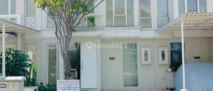 Rumah Cantik Di Tandes: Desain Indah, Kondisi Prima, Siap Huni 1