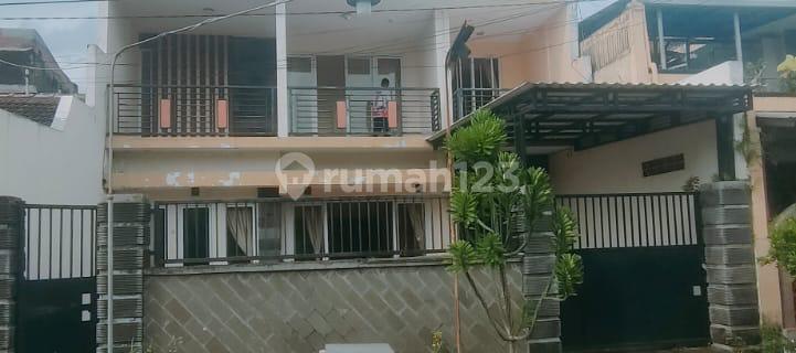 Disewakan Rumah 2 Lantai Kutisari Indah 50Jt/Thn 1