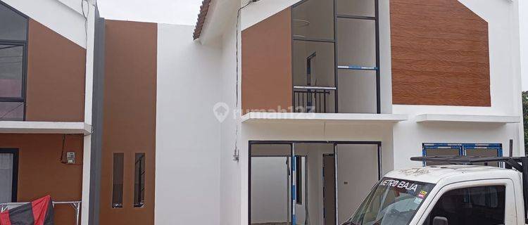 Rumah Baru Di Depok , Cuma 5 Menit Ke Stasiun Depok 1