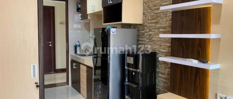 Springwood Studio Type Apartment Furnished Middle Floor, Tangerang 1