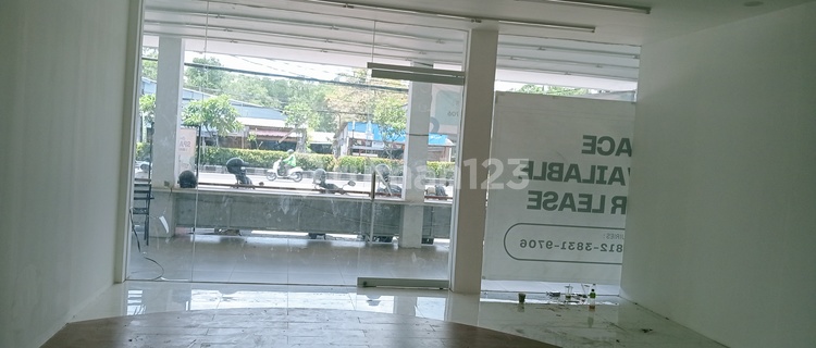 Toko Strategis Dekat Big M Mart Di Jalan Raya Jimbaran 1