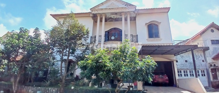 Ready-to-Use House in a Developing Area at Graha Taman Bunga, BSB, Mijen 1