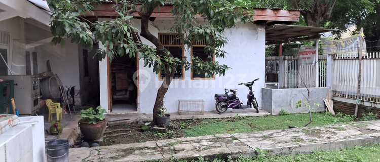 Murah!! Dijual Rumah untuk Dibangun Lagi 1