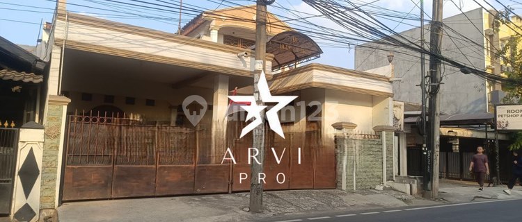 2-Story House in Pondok Kelapa, East Jakarta 1