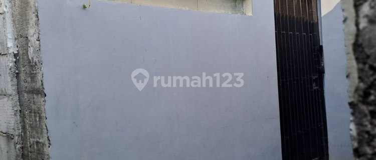 Rumah 1,5 Lantai Di Pondok Bambu, Duren Sawit, Jaktim 1