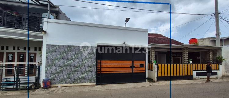 4-Bedroom Boarding House in BSD with SHM, Ready to Use, Strategic Location 1