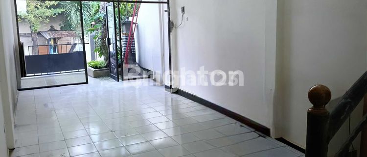 KANTOR 2 LANTAI DI KAWASAN PUSAT BISNIS KOTA DENPASAR 1