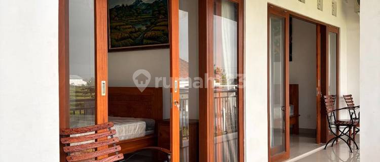 For Rent 4 Bedroom Guesthouse With Rooftop In Kedungu (342V) 1