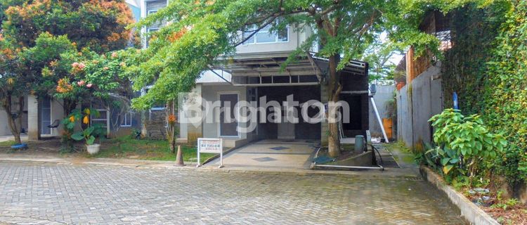 RUMAH 2 LANTAI DI AREA ARIFIN AHMAD 1