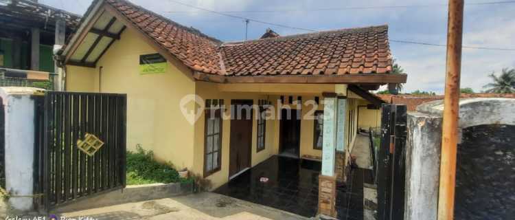 JUAL RUMAH SIAP HUNI KAWASAN BISNIS KOTA CIAMIS 1
