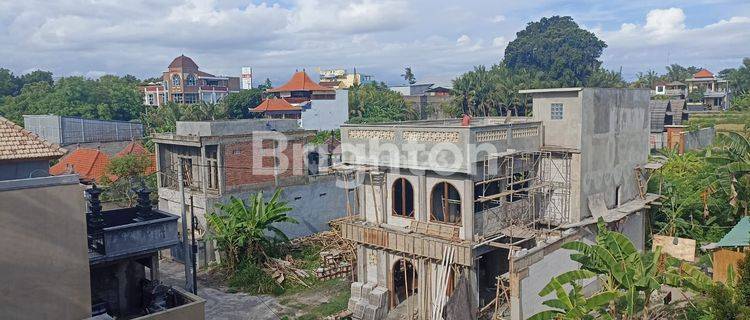 rumah cantik dekat pantai saba 1