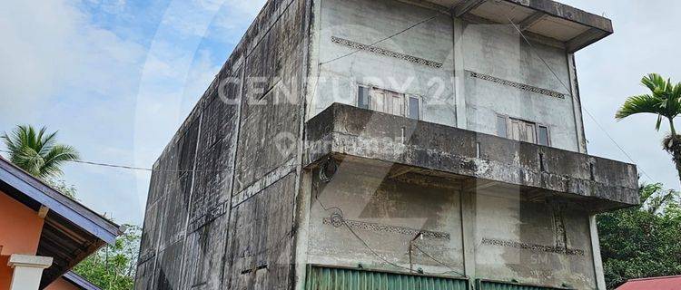 Ruko 2 Lantai Tepi Jalan Transkalimantan  1
