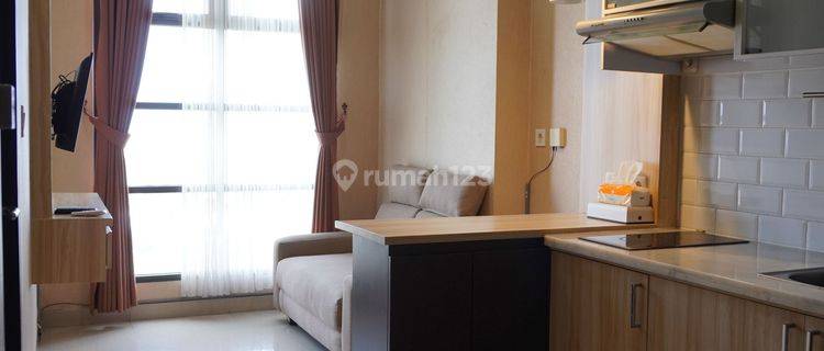 Apartemen 1 BR Solo Baru 1